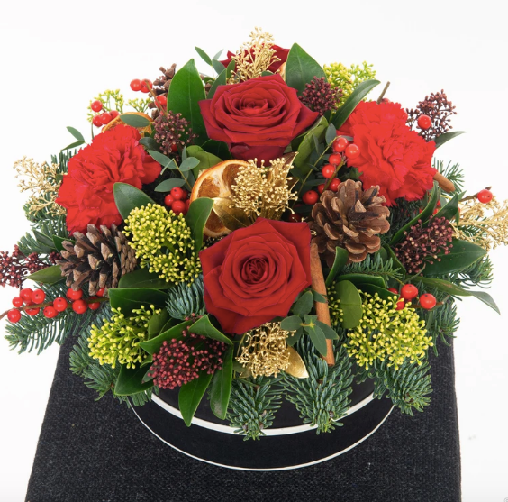 Pre-order Christmas Flowers with Go Dutch