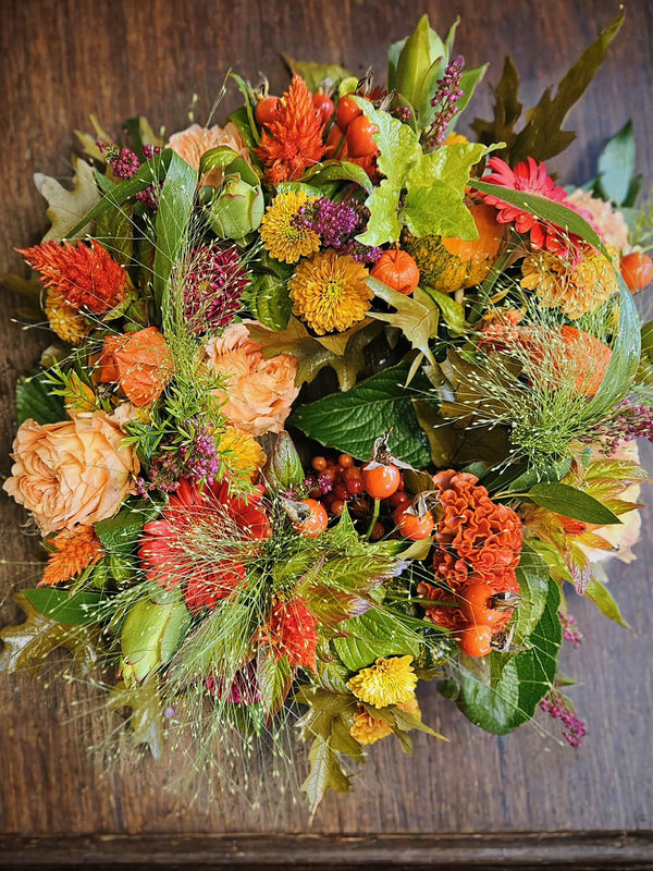 Autumn Feast Table Arrangement 🍂