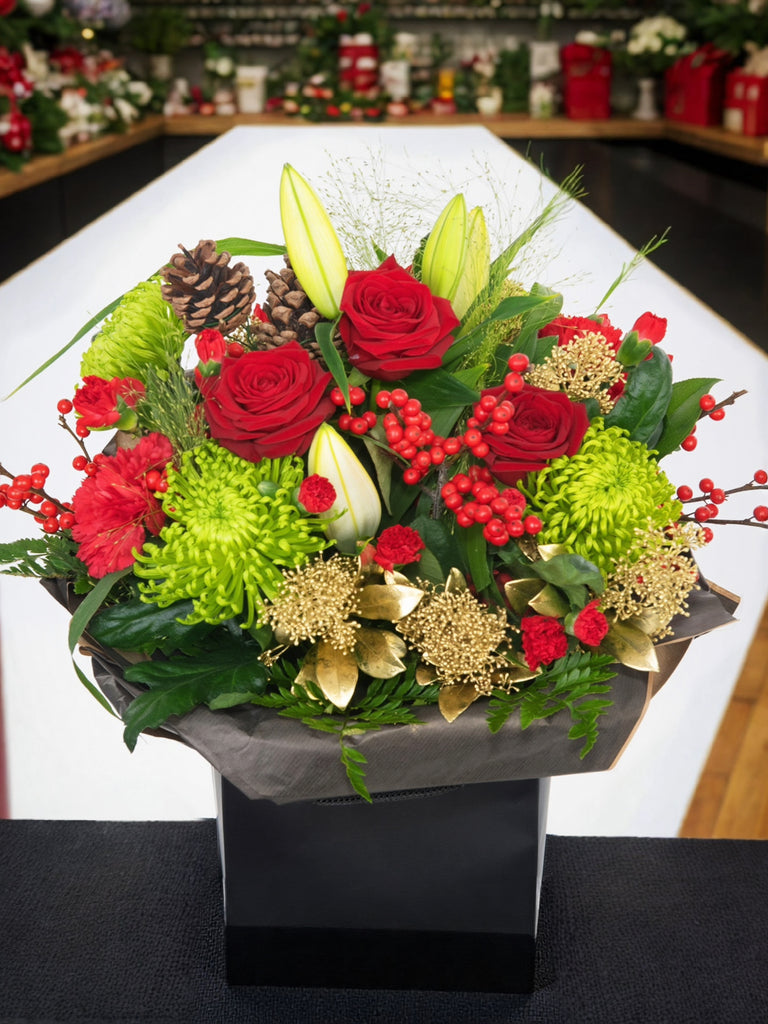 Festive Morning Hand-tied 🎄