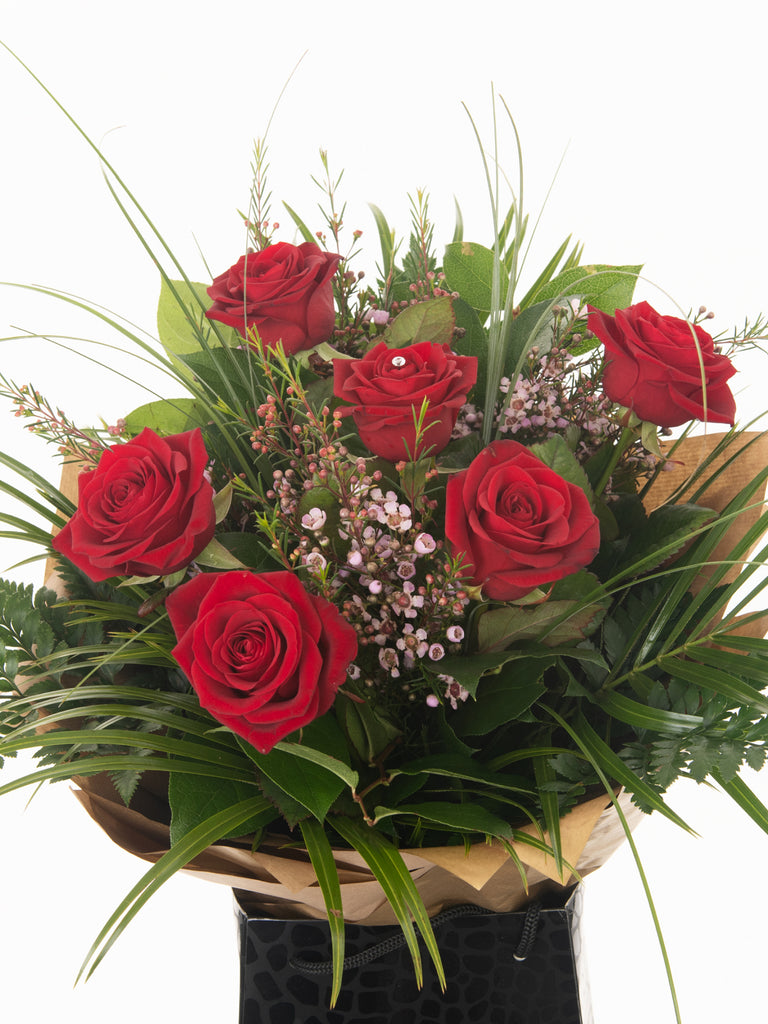 Red Roses 6x ❤️