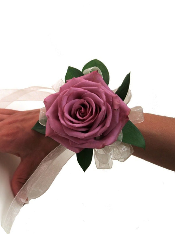 Corsage Rose